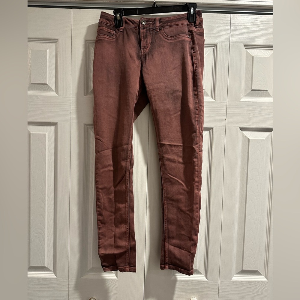 Maroon/Black Maurice’s Jeans